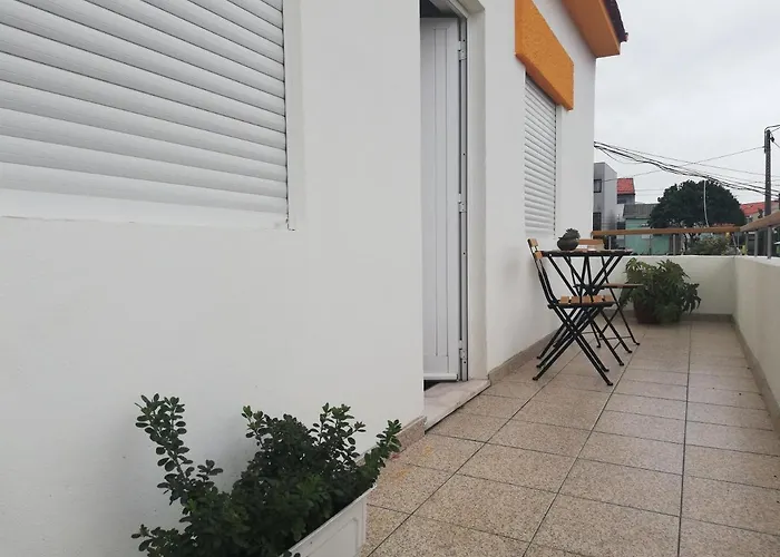 Portomar House * レサ・ダ・パルメイラ